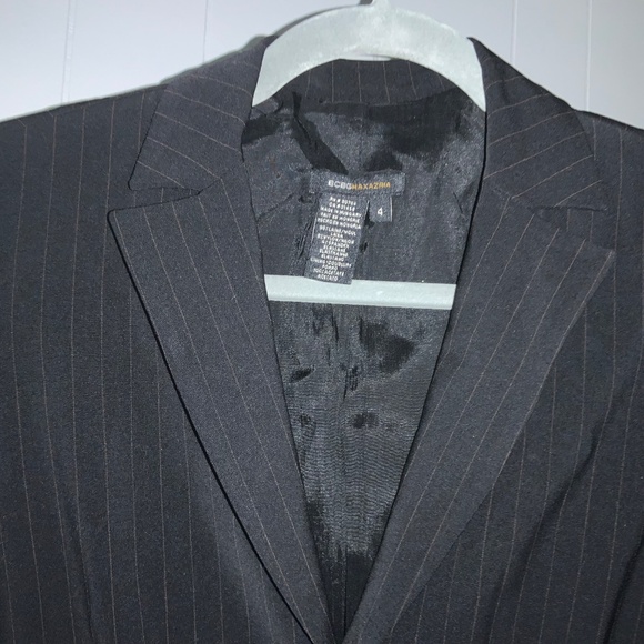 BCBGMaxAzria wool blend pinstripe blazer jacket Sz 4 - Picture 3 of 6